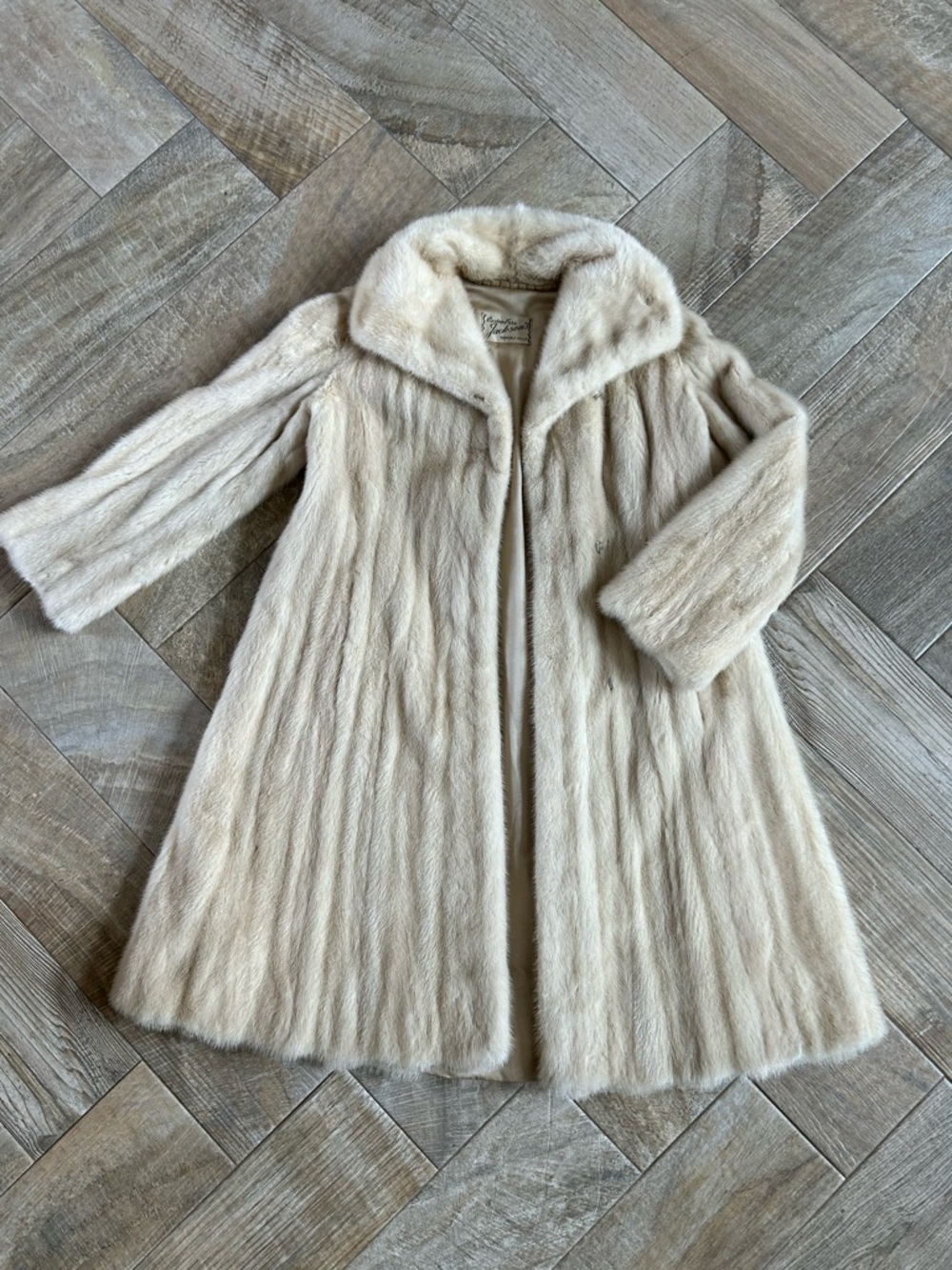 Jackson’s Custom Furs Beverly Hills Vintage Mink